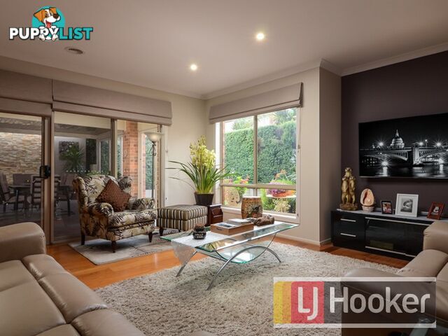 14 Honey Court BERWICK VIC 3806