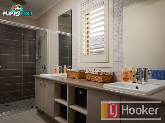 14 Honey Court BERWICK VIC 3806