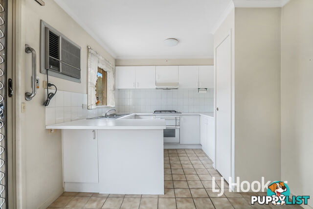 2/13 Cornwall Street HALLAM VIC 3803