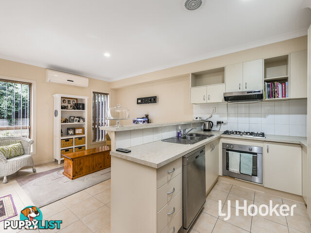 22 Melzak Way BERWICK VIC 3806