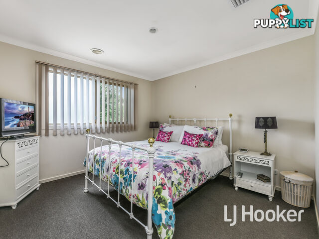 22 Melzak Way BERWICK VIC 3806