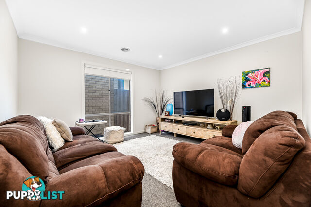 79 Rossiter Retreat CRANBOURNE NORTH VIC 3977