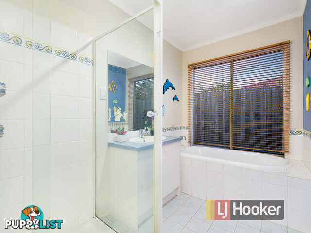 5 Lisburn Way BERWICK VIC 3806