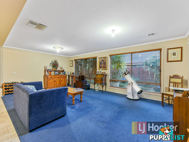 9 Mallard Street BERWICK VIC 3806