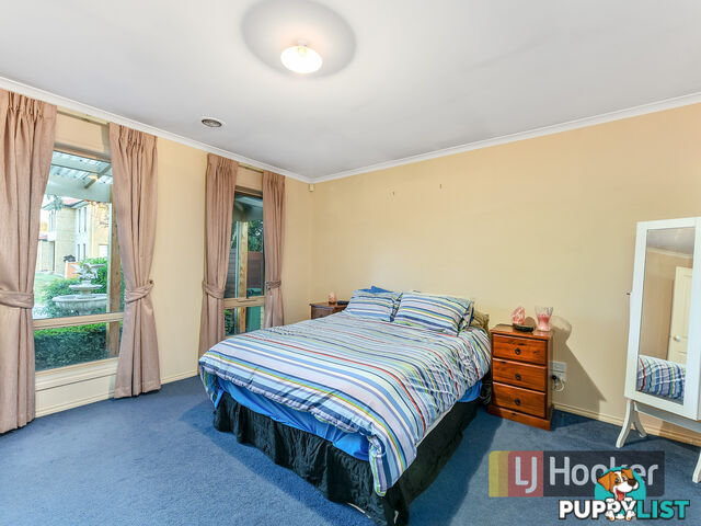 9 Mallard Street BERWICK VIC 3806