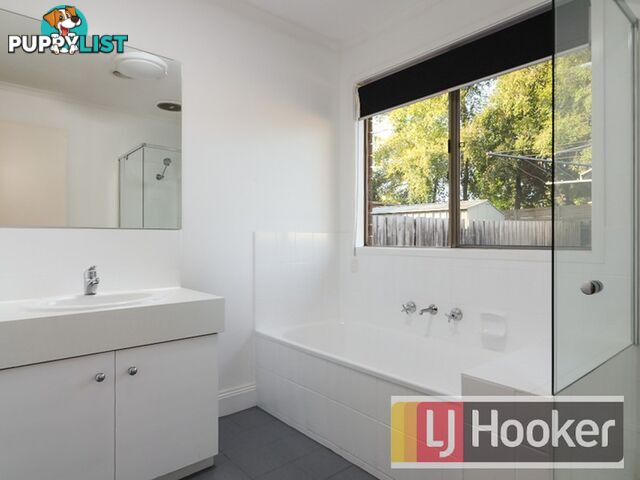 5 Jason Close BERWICK VIC 3806