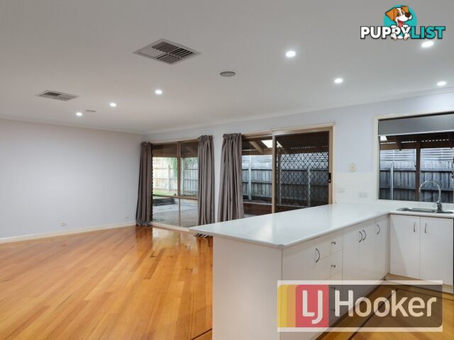 5 Jason Close BERWICK VIC 3806