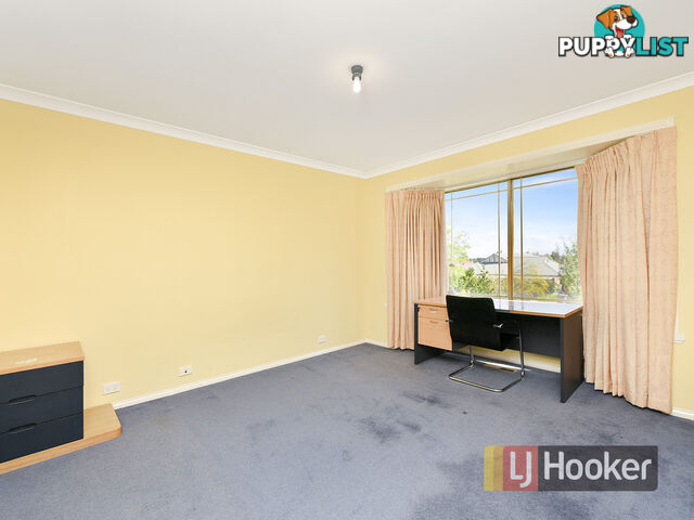 30 John Fisher Drive BERWICK VIC 3806