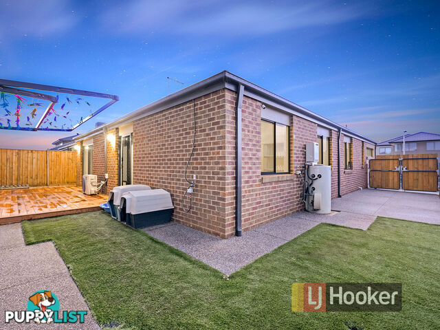 8 Carisbrooke Way CLYDE NORTH VIC 3978