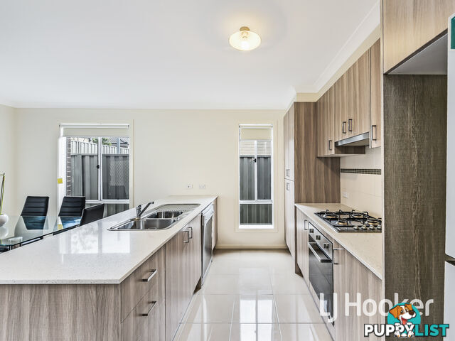 36 Renlik Circuit CRANBOURNE NORTH VIC 3977