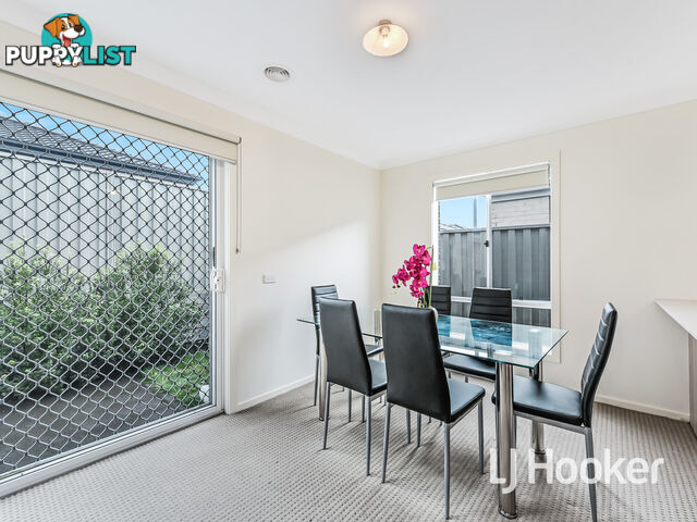 36 Renlik Circuit CRANBOURNE NORTH VIC 3977