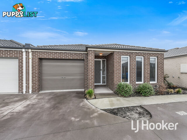 36 Renlik Circuit CRANBOURNE NORTH VIC 3977