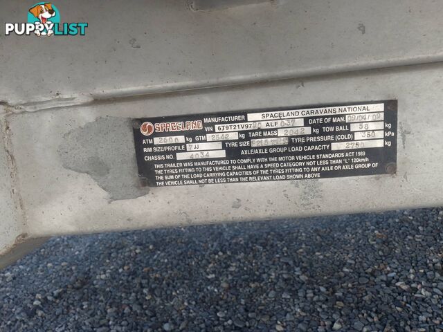 USED 2009 SPACELAND TOURING CARAVAN 26FT