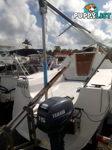 BLAZER 740 TRAILER SAILOR 7.4M SAIL BOAT -15HP YAMAHA 2 STROKE OUTBOARD AND TRAILER