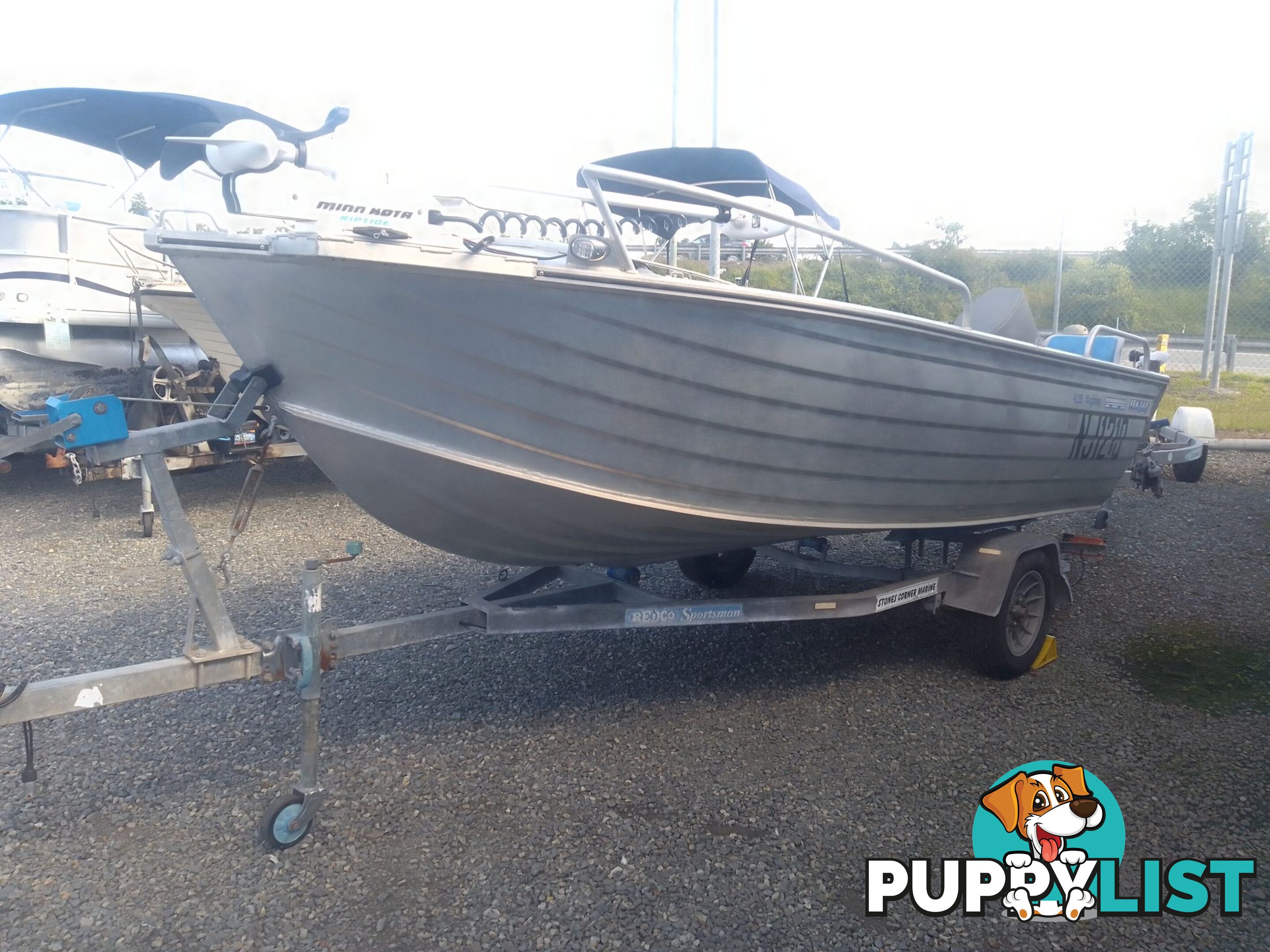 USED SEAJAY MAGNUM 4.35M OPEN DINGHY WITH A 2012 40HP YAMAHA OUTBOARD ON A 2002 REDCO SINGLE AXLE BOAT TRAILER
