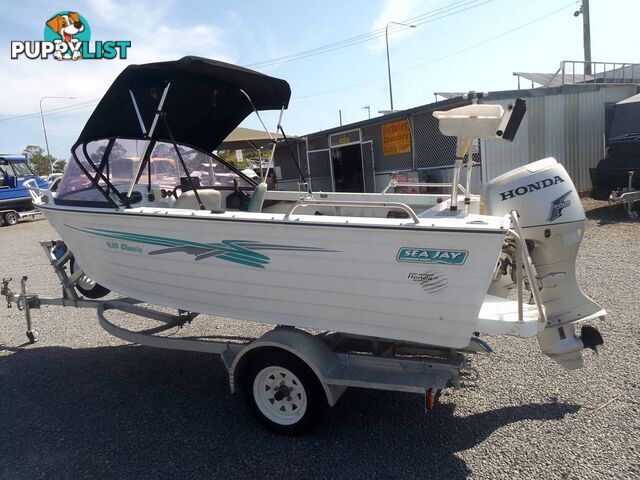 SEA JAY 435 CLASSIC 4.5M RUNABOUT-40HP HONDA 4 STROKE OUTBOARD AND TRAILER