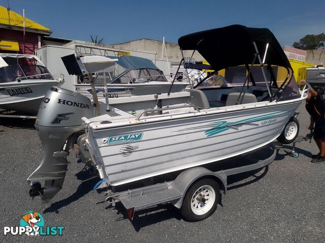 SEA JAY 435 CLASSIC 4.5M RUNABOUT-40HP HONDA 4 STROKE OUTBOARD AND TRAILER