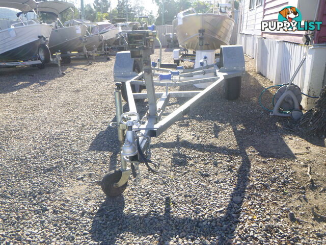 BOAT TRAILER FOR TINNIE UP TO 4M