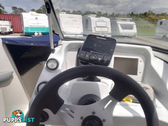 USED 2006 CLIFTON BOWRIDER 5.7MTRS WITH 135HP MARINER OUTBOARD WITH TRAILER