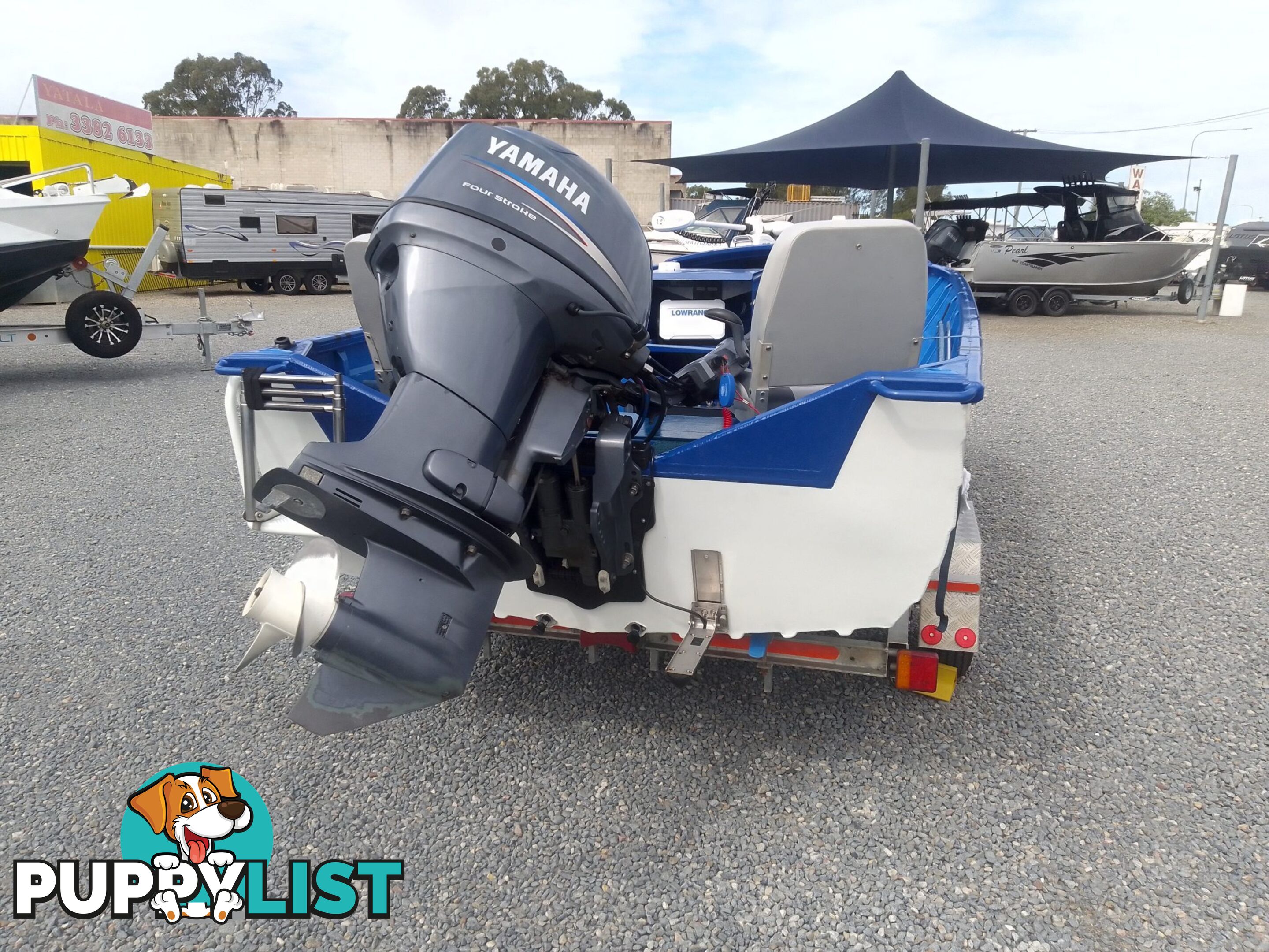 USED SEA HUNTER 4.5M OPEN DINGHY WITH A 2009 MODEL YAMAHA FOUR STROKE ENGINE ON A VZF FABRICATIONS ALLOY TRAILER