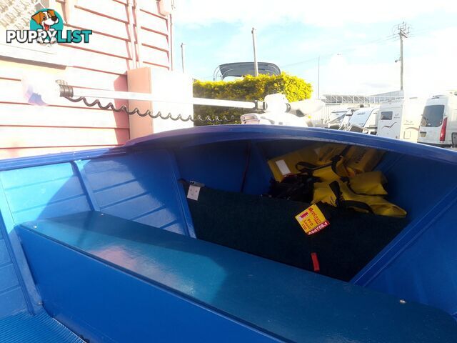 USED SEA HUNTER 4.5M OPEN DINGHY WITH A 2009 MODEL YAMAHA FOUR STROKE ENGINE ON A VZF FABRICATIONS ALLOY TRAILER