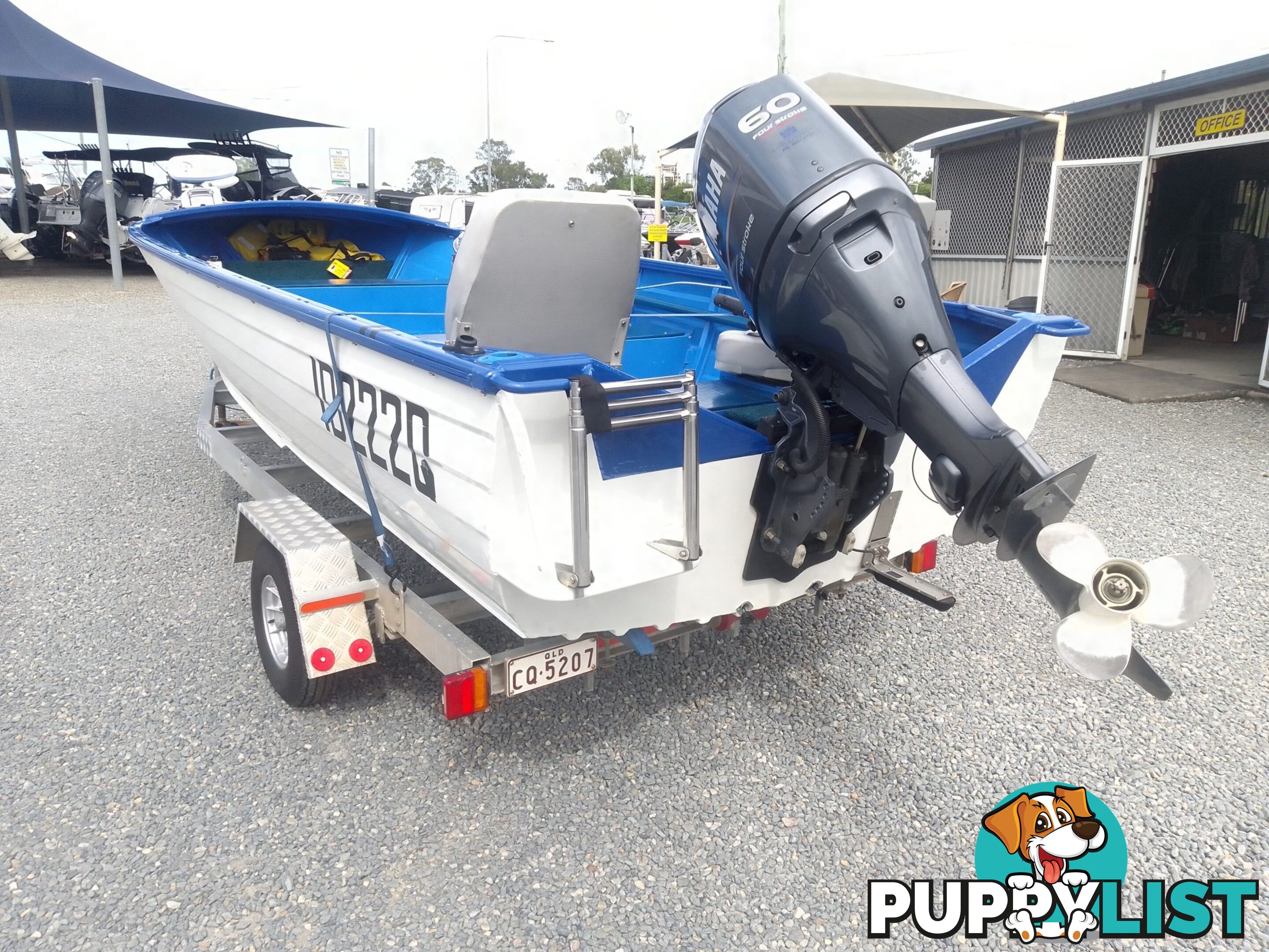USED SEA HUNTER 4.5M OPEN DINGHY WITH A 2009 MODEL YAMAHA FOUR STROKE ENGINE ON A VZF FABRICATIONS ALLOY TRAILER