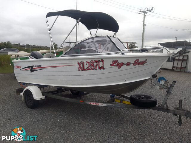 USED 2015 STACER SEAWAY 4.49M RUNABOAT WITH A 3 CYLINDER 50HP MERCURY ENGINE ON A 2014 TELWATER TRAILER.