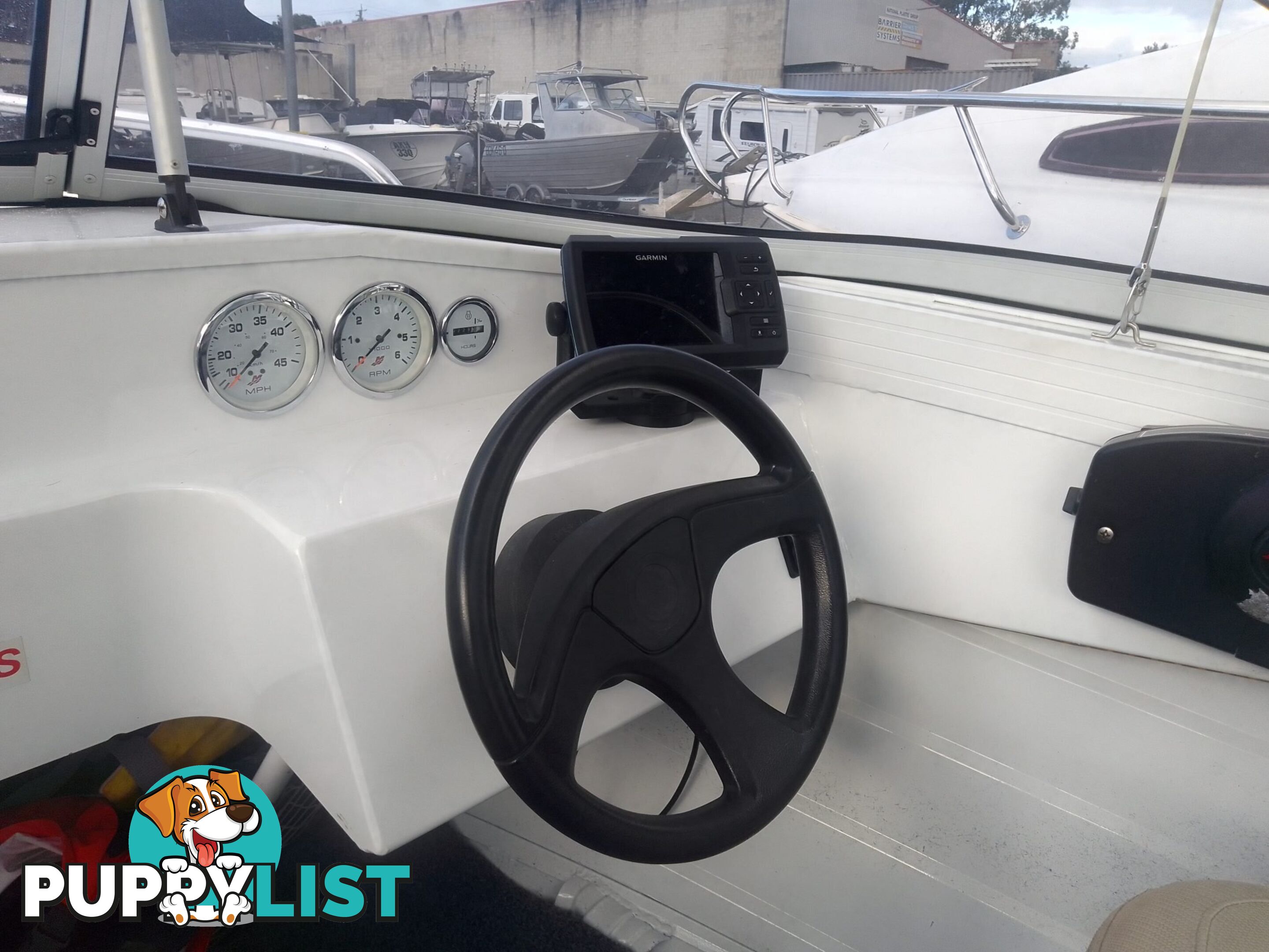 USED 2015 STACER SEAWAY 4.49M RUNABOAT WITH A 3 CYLINDER 50HP MERCURY ENGINE ON A 2014 TELWATER TRAILER.
