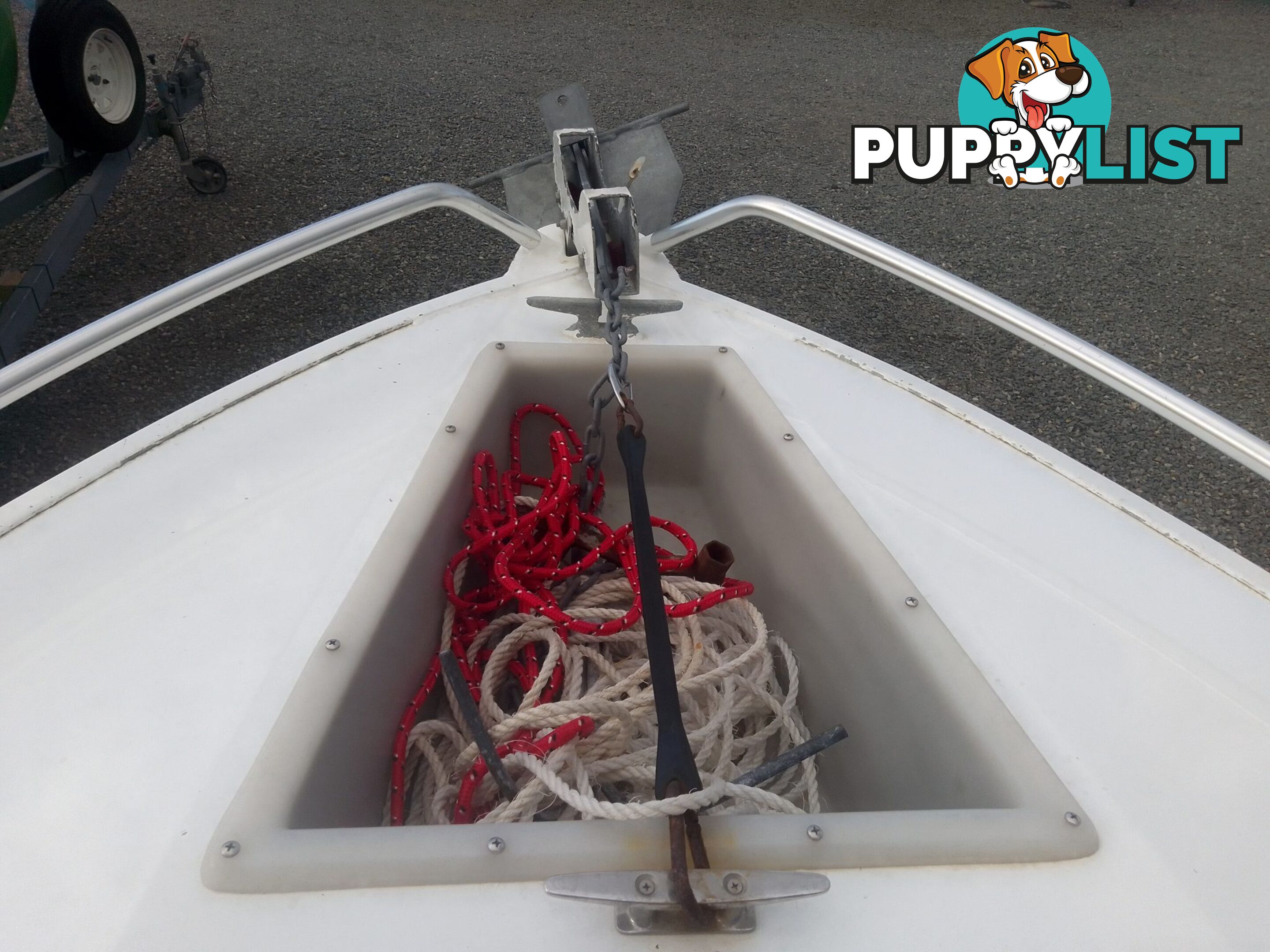 USED 2015 STACER SEAWAY 4.49M RUNABOAT WITH A 3 CYLINDER 50HP MERCURY ENGINE ON A 2014 TELWATER TRAILER.