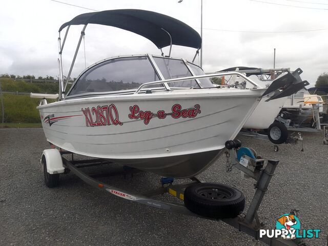 USED 2015 STACER SEAWAY 4.49M RUNABOAT WITH A 3 CYLINDER 50HP MERCURY ENGINE ON A 2014 TELWATER TRAILER.