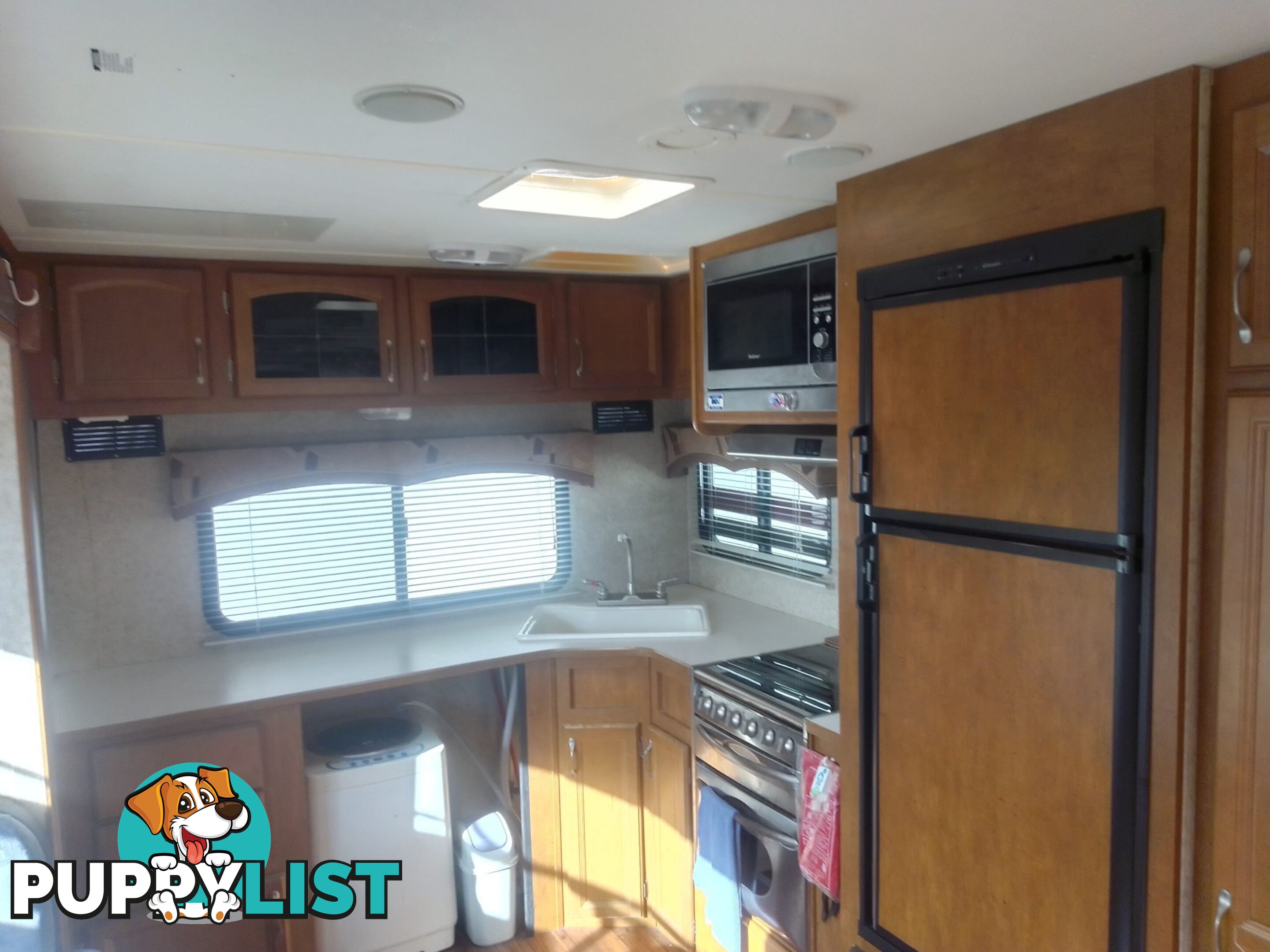 USED 2013 EVERGREEN ULTIMA 5TH WHEELER 29FT