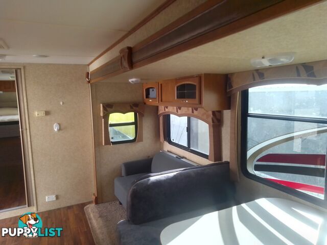USED 2013 EVERGREEN ULTIMA 5TH WHEELER 29FT