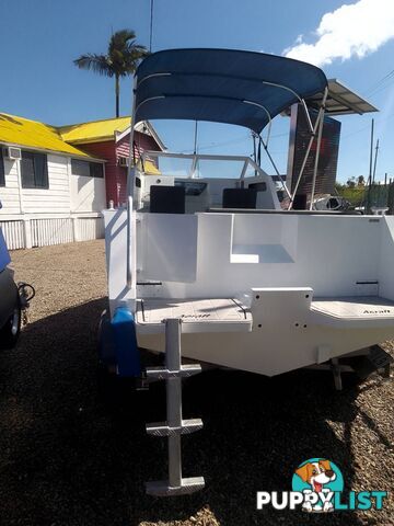 BRAND NEW ACRAFT MARINE SL525 RUNABOUT-90HP SUZUKI 4 STROKE OUTBOARD AND ALLOY TRAILER