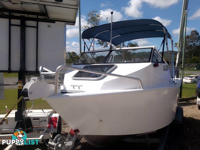 BRAND NEW ACRAFT MARINE SL525 RUNABOUT-90HP SUZUKI 4 STROKE OUTBOARD AND ALLOY TRAILER