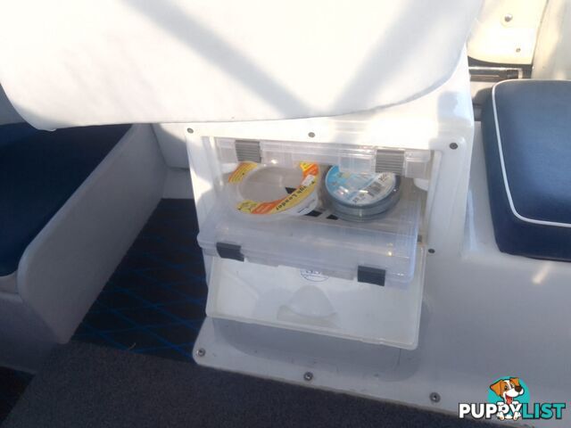 USED 2008 SAVAGE SURVEYOR HALF CABIN POWER BOAT ON A 2007 DUNBIER TRAILER WITH A 150HP MARINER EFI OUTBOARD MOTOR
