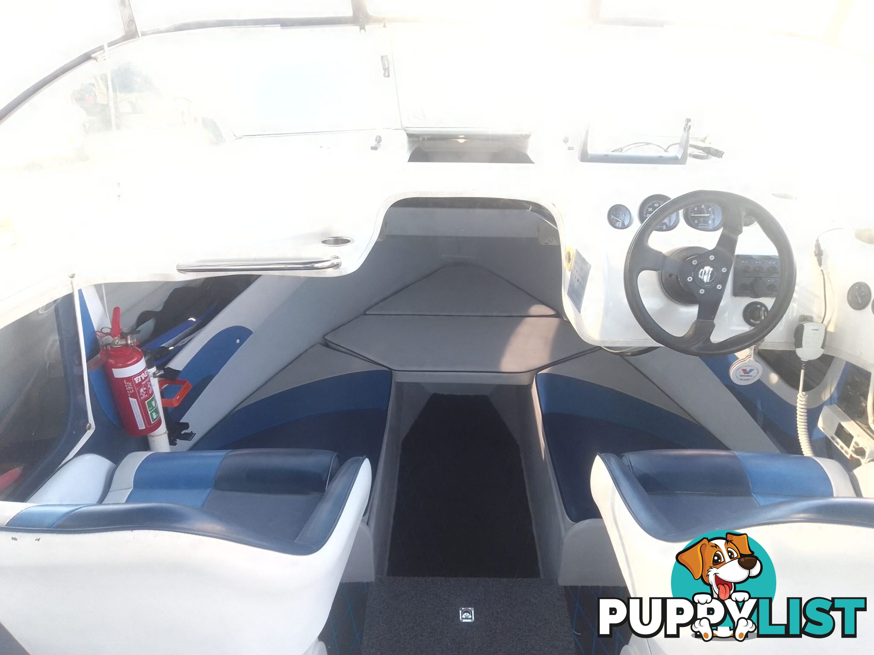 USED 2008 SAVAGE SURVEYOR HALF CABIN POWER BOAT ON A 2007 DUNBIER TRAILER WITH A 150HP MARINER EFI OUTBOARD MOTOR