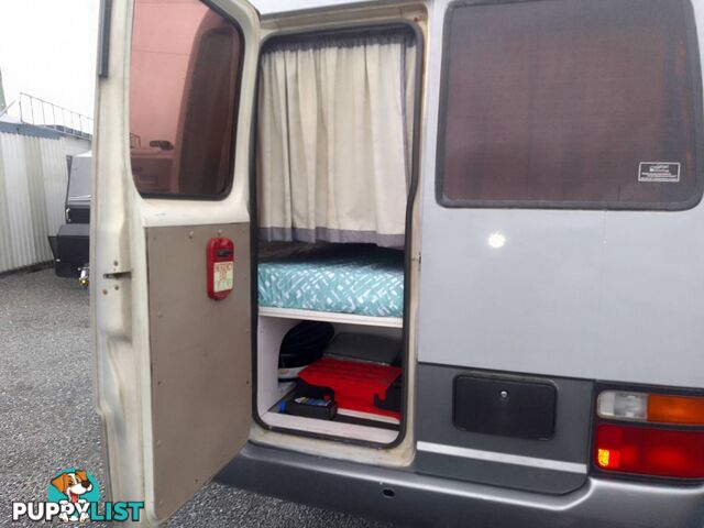 TOYOTA COASTER MOTORHOME 6 CYLINDER 1997