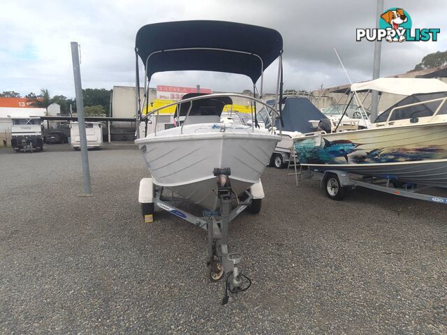 USED 2002 QUINTREX 4.2M CENTRE CONSOLE WIDE BODY DORY WITH A 40HP YAMAHA FOUR STROKE OUTBOARD ON A 2007 DUNBIER TRAILER.