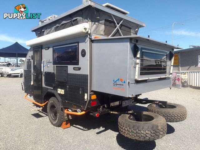 USED 2022 SIGNATURE IRIDIUM 135 HYBRID OFF ROAD CARAVAN