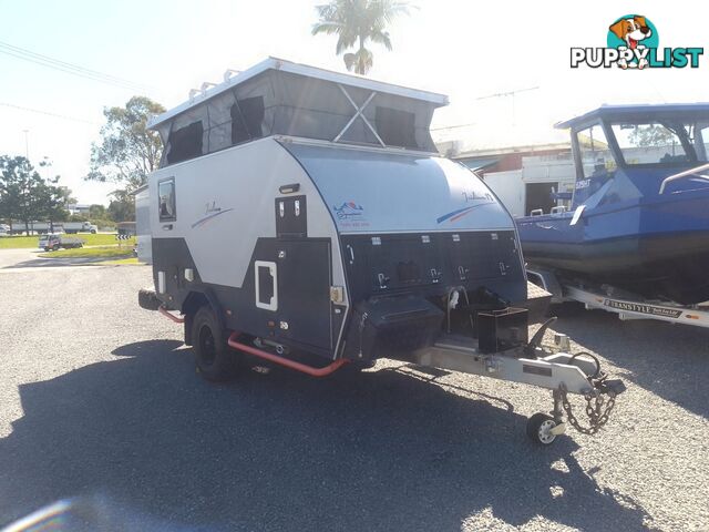 USED 2022 SIGNATURE IRIDIUM 135 HYBRID OFF ROAD CARAVAN