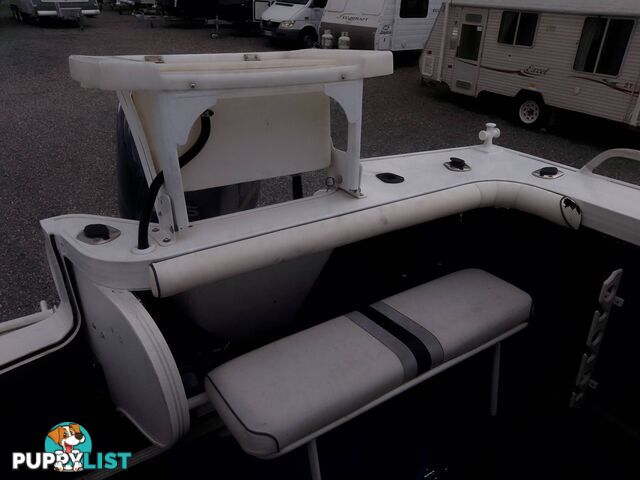 QUINTREX 610 OFFSHORE HALF CABIN-YAMAHA 225HP 4 STROKE AND TRAILER