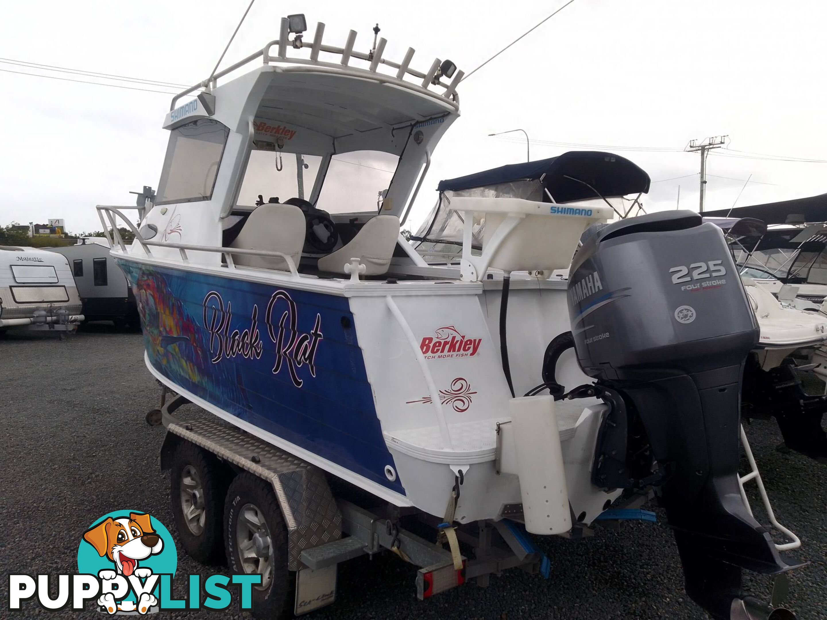 QUINTREX 610 OFFSHORE HALF CABIN-YAMAHA 225HP 4 STROKE AND TRAILER