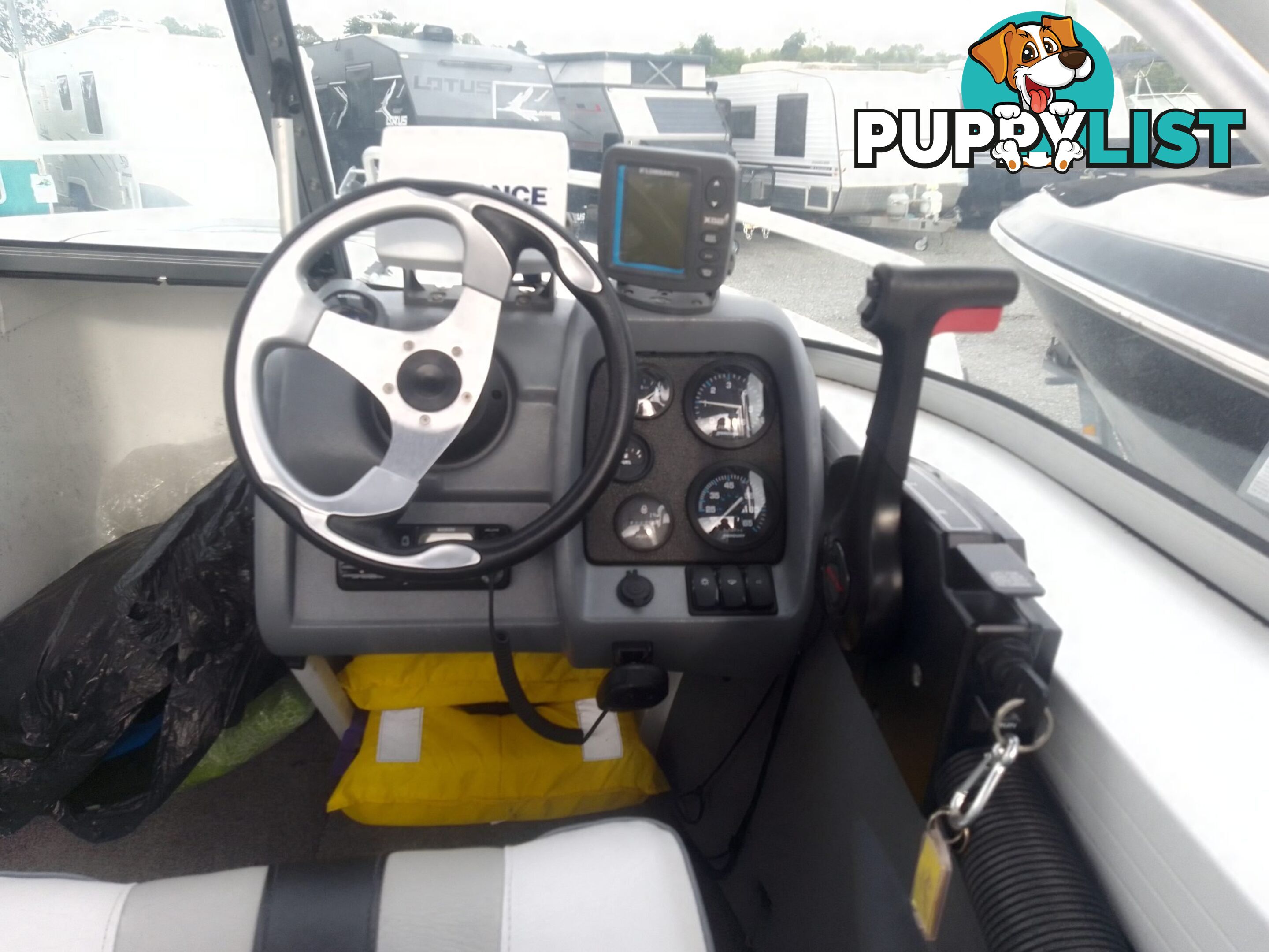 USED 2008 QUINTREX COAST RUNNER 470 WITH A 60HP MERCURY OUTBOARD ON A 2008 TELWATER SINGLE AXLE TRAILER