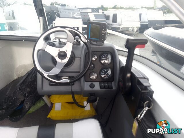 USED 2008 QUINTREX COAST RUNNER 470 WITH A 60HP MERCURY OUTBOARD ON A 2008 TELWATER SINGLE AXLE TRAILER