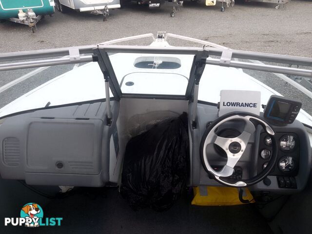 USED 2008 QUINTREX COAST RUNNER 470 WITH A 60HP MERCURY OUTBOARD ON A 2008 TELWATER SINGLE AXLE TRAILER