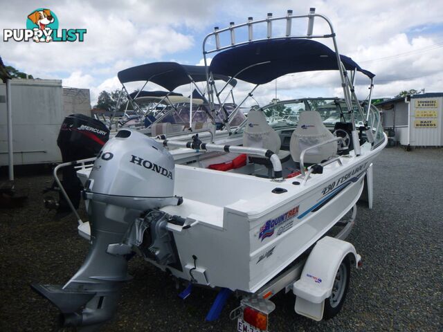 QUINTREX 430 FISHABOUT -40HP HONDA 4 STROKE AND ALLOY TRAILER