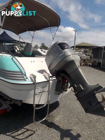 1993 SOUTHWIND HALF CABIN 6.2MTR WITH 1992 175HP YAMAHA ON TRAILER