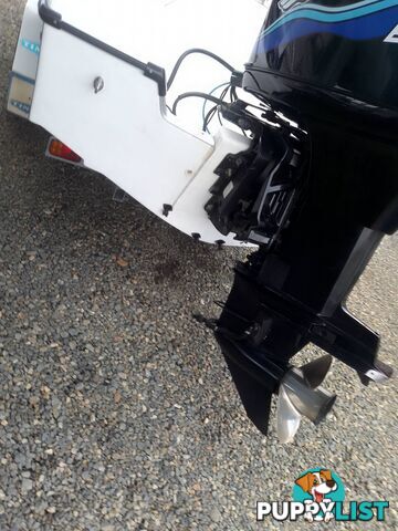 HAINES HUNTER 16FT SKI BOAT-MERCURY 200HP V6 EFI 2 STROKE OUTBOARD AND TRAILER