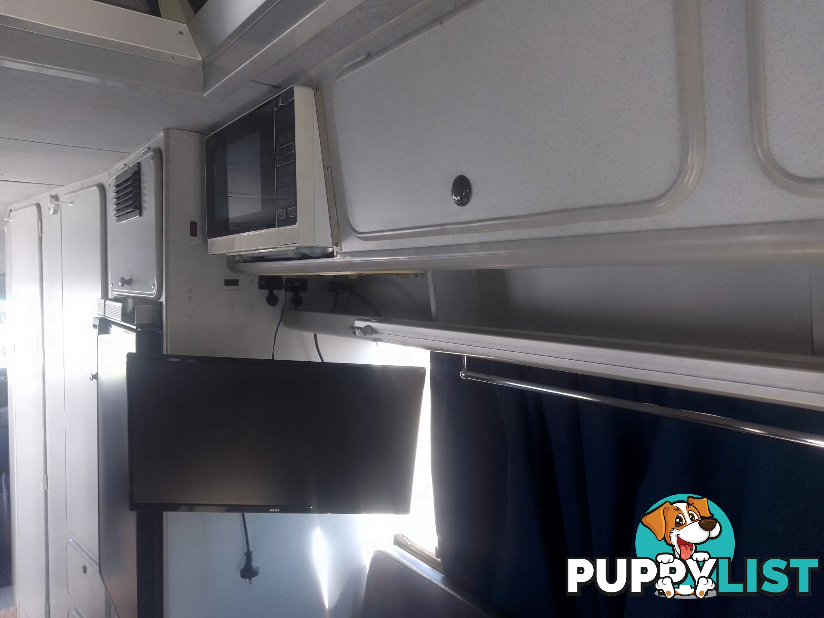 USED 1998 MERCEDEZ BENZ SPRINTER 308D TOURING MOTOR HOME