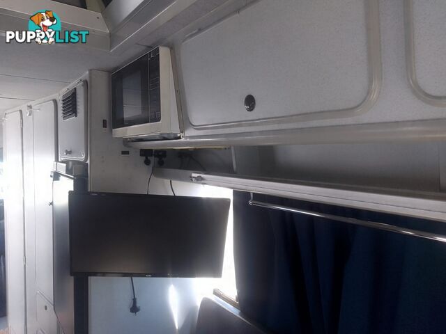 USED 1998 MERCEDEZ BENZ SPRINTER 308D TOURING MOTOR HOME